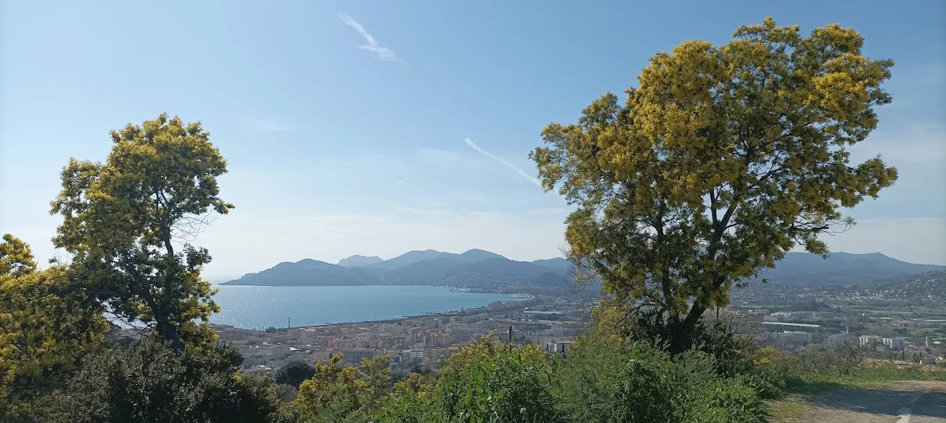 Croix des Gardes cannes