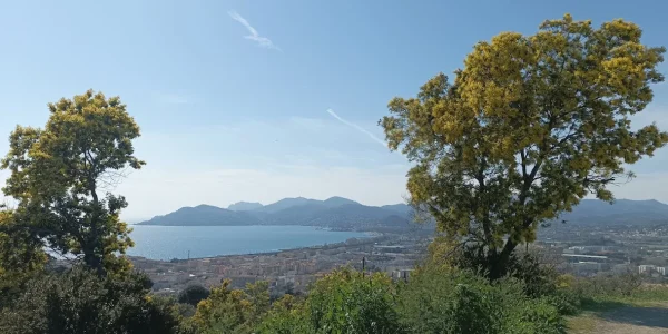 Croix des Gardes cannes