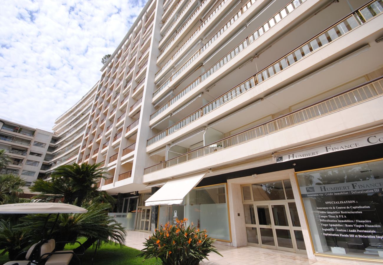 Studio in Cannes - Residence Grand Hotel / DUP5380/ 1P