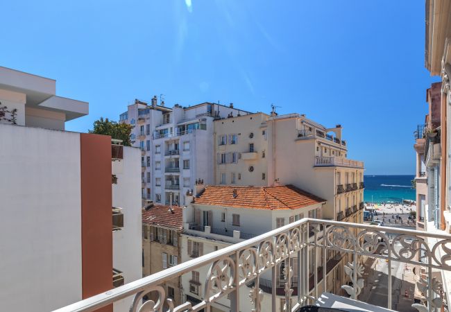  in Cannes - Appartement a 100m de la plage / PAS3266