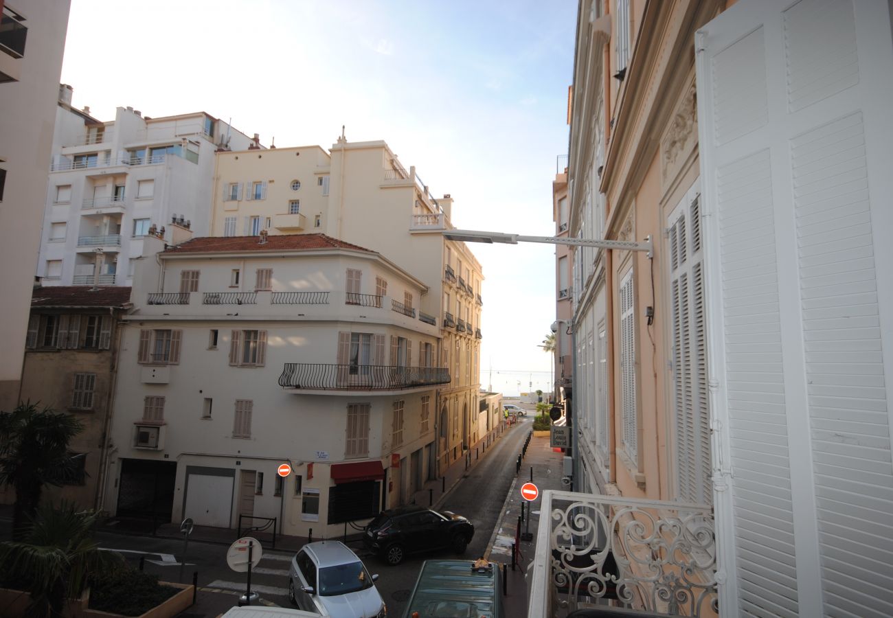 Apartment in Cannes - Appartement 100m plage balcon/SCI3263