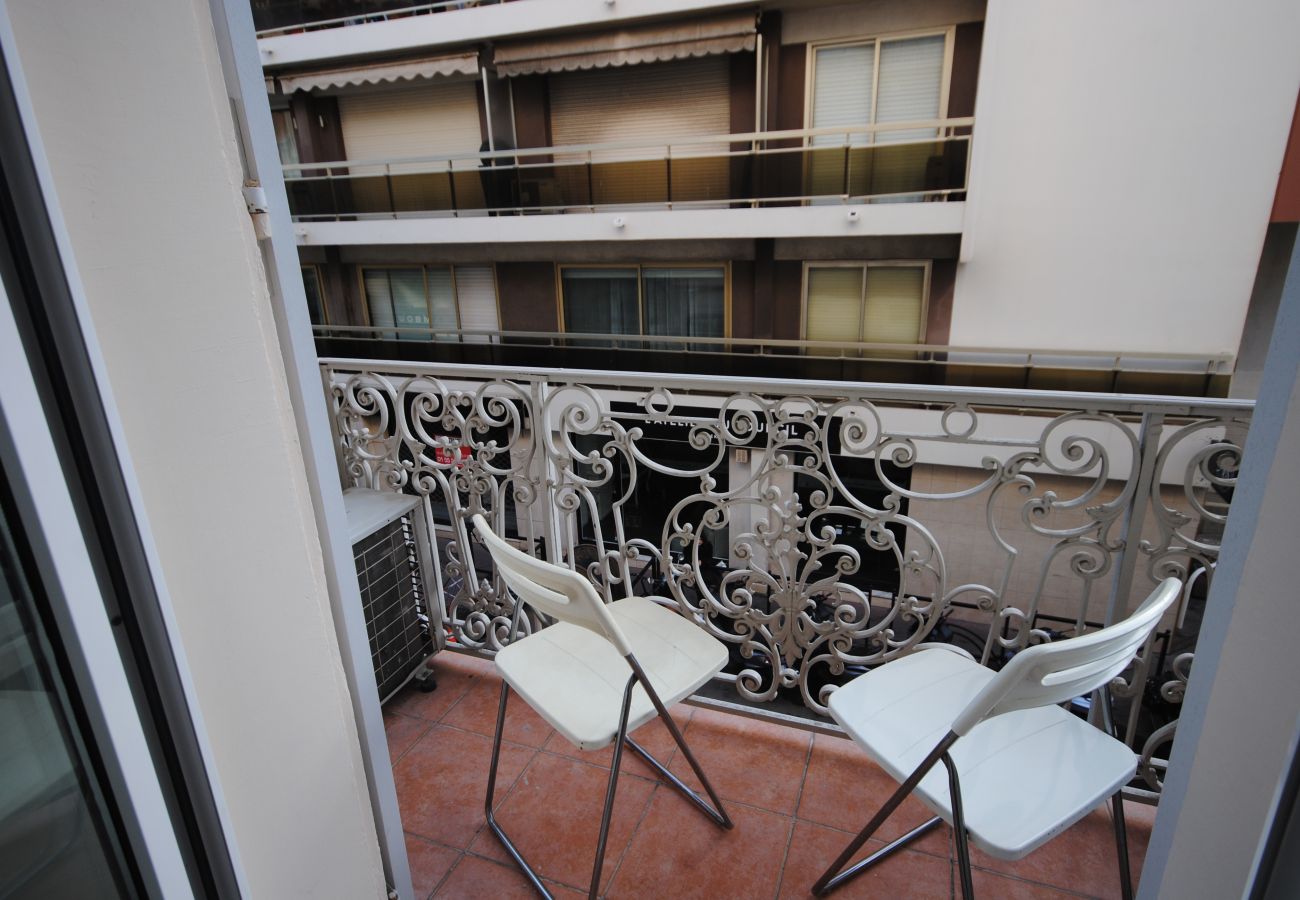 Apartment in Cannes - Appartement a 100m de la plage / BOR3235