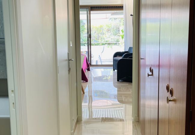 Studio in Cannes - ROU503 / Studio terrasse sud Studio in Cannes - ROU503 / Studio terrasse sud