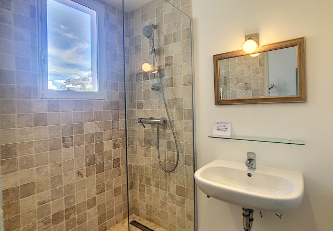 Apartment in Cannes - SAU310 / face mer Sur Croisette 3 chambres Apartment in Cannes - SAU310 / face mer Sur Croisette 3 chambres