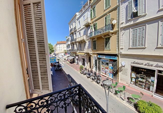 Apartment in Cannes - Au centre ville 2 chambres / RAN44