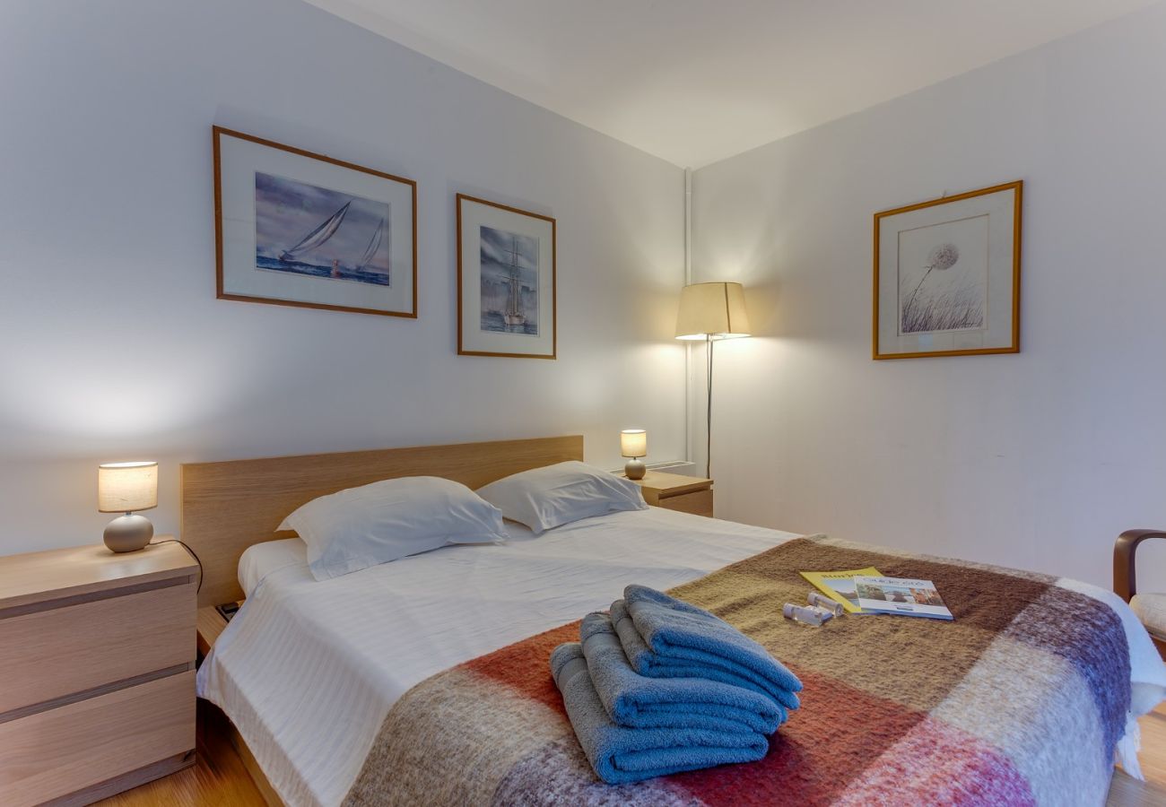 Apartment in Villefranche-sur-Mer - JARDIN FIGUIERS AP4123 by RIVIERA HOLIDAY HOMES
