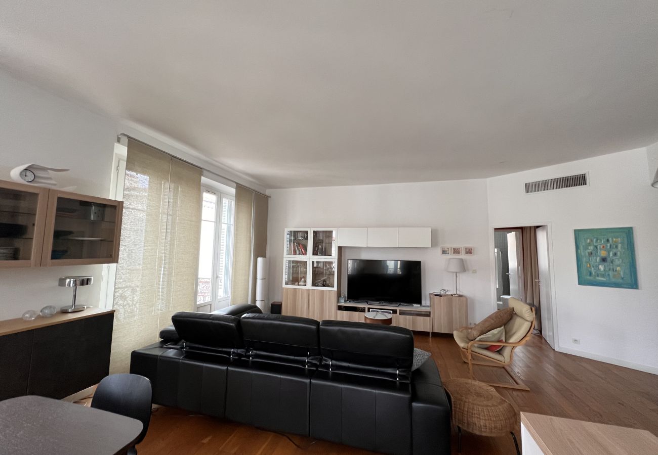 Apartment in Cannes - sapcieux 4 chambres centre ville / ZAC3562