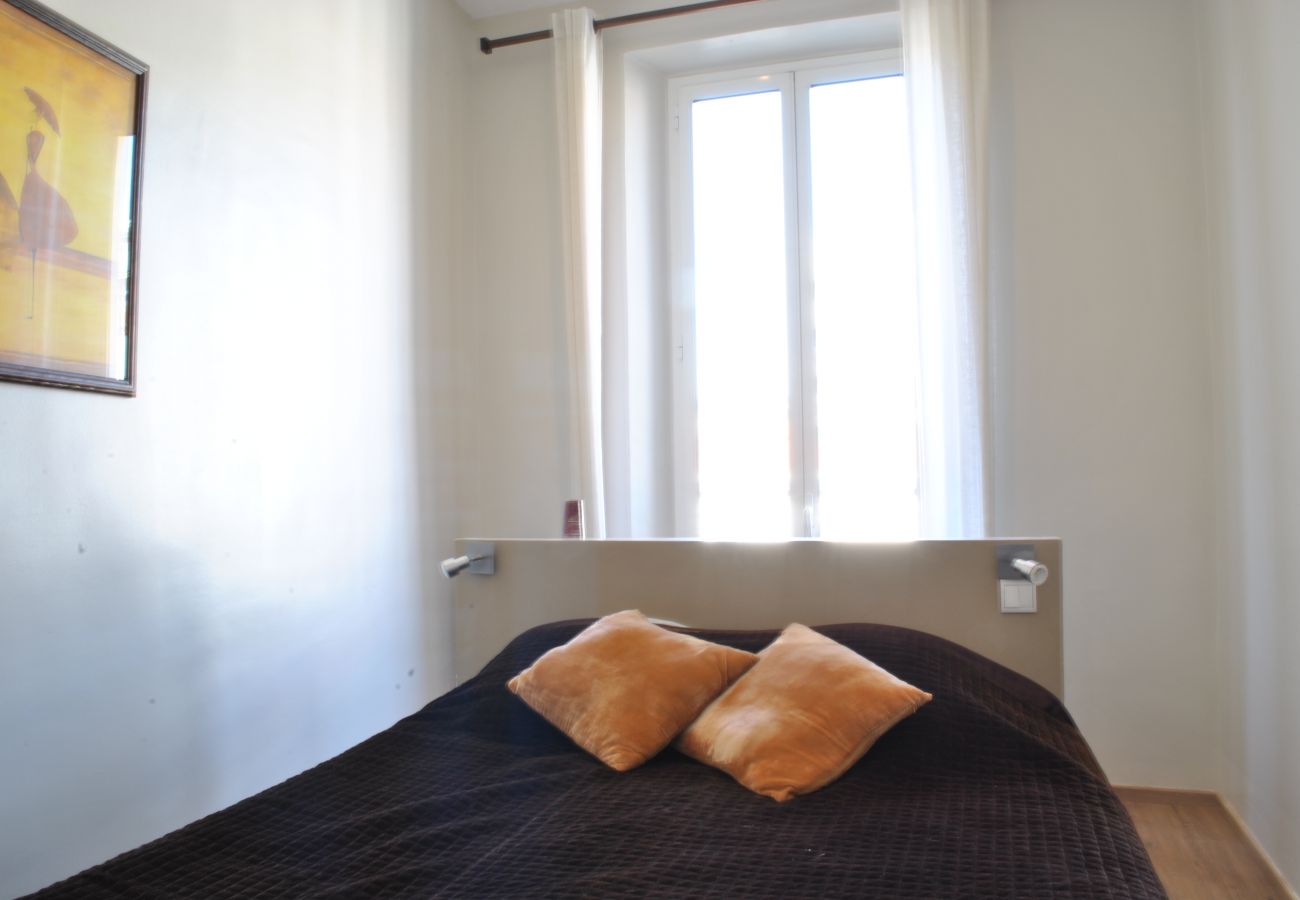 Apartment in Cannes - Elegant 2 pièces balcon / Lecerf/ CUR1095