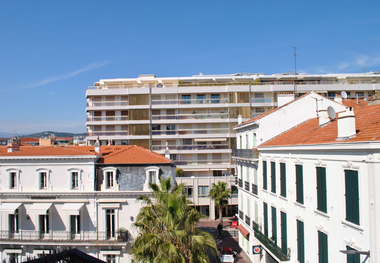 Apartment in Cannes - Elegant 2 pièces balcon / Lecerf/ CUR1095