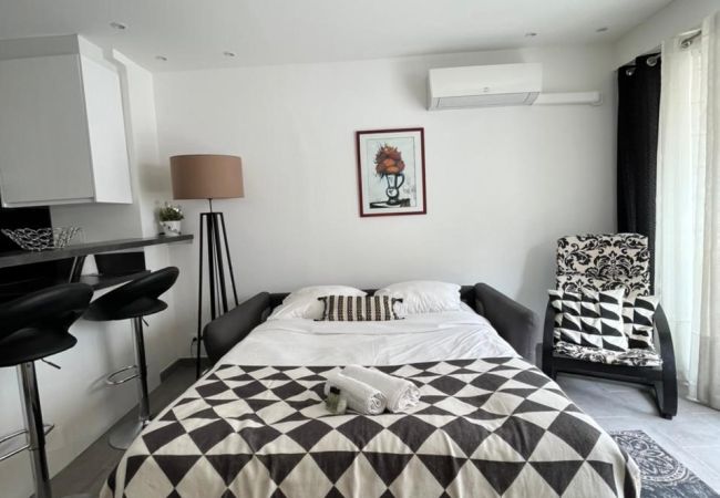 Studio in Cannes - Logement idéalement situé super Croisette /DEL5312