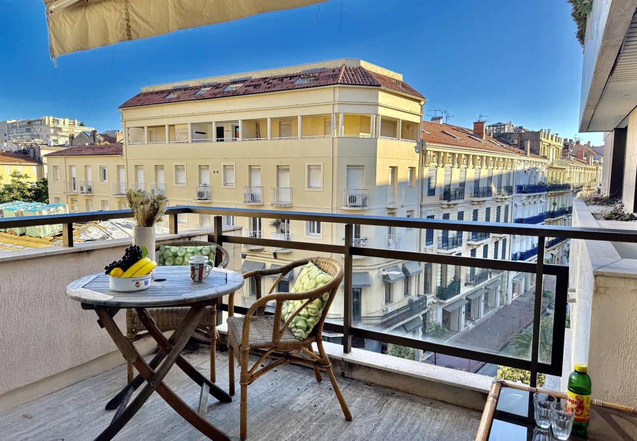 Apartment in Cannes - NAF568 / terrasse aperçu mer 2 pièces