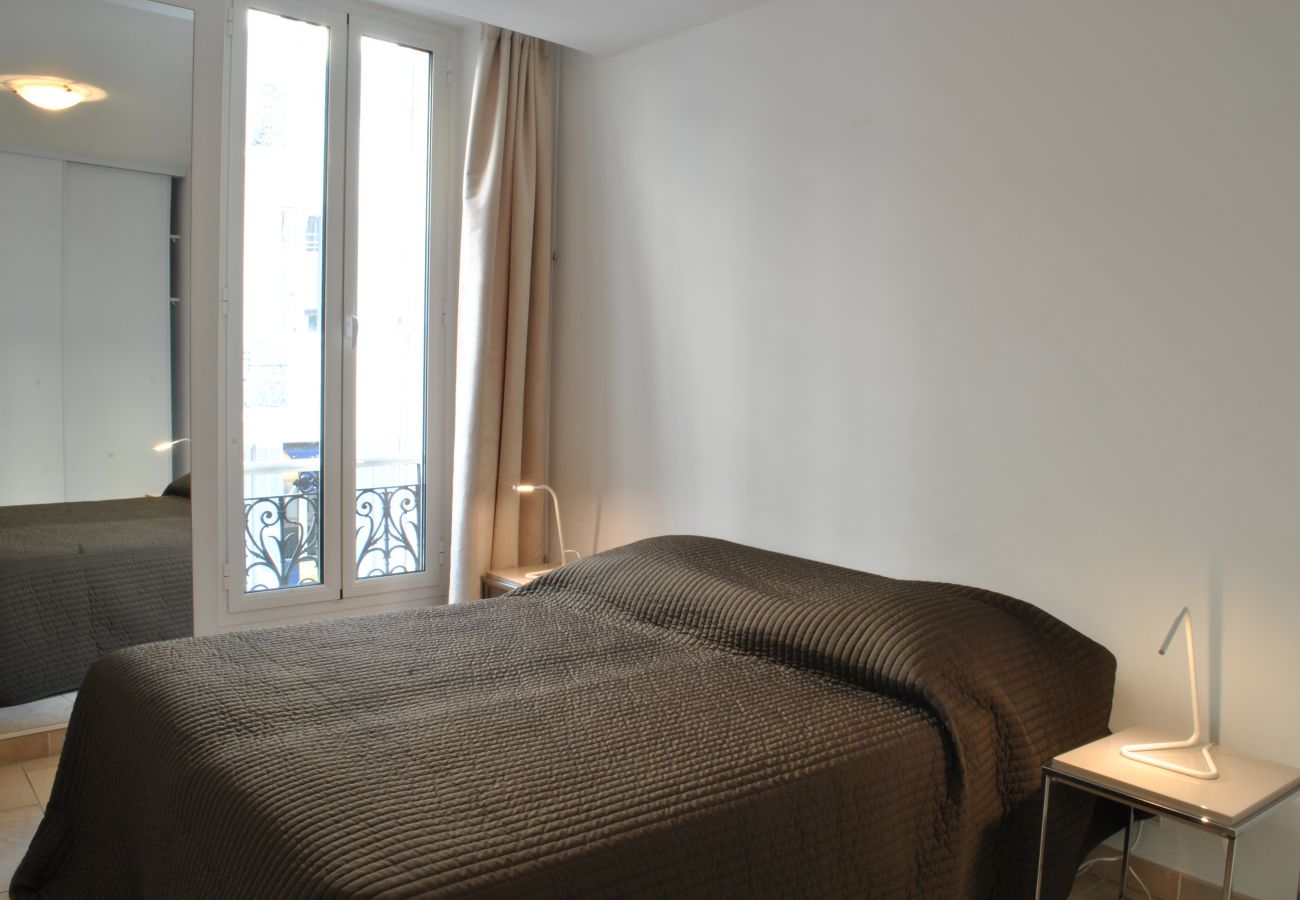 Apartment in Cannes - 4P Moderne à une rue du Palais/ BODEUX888