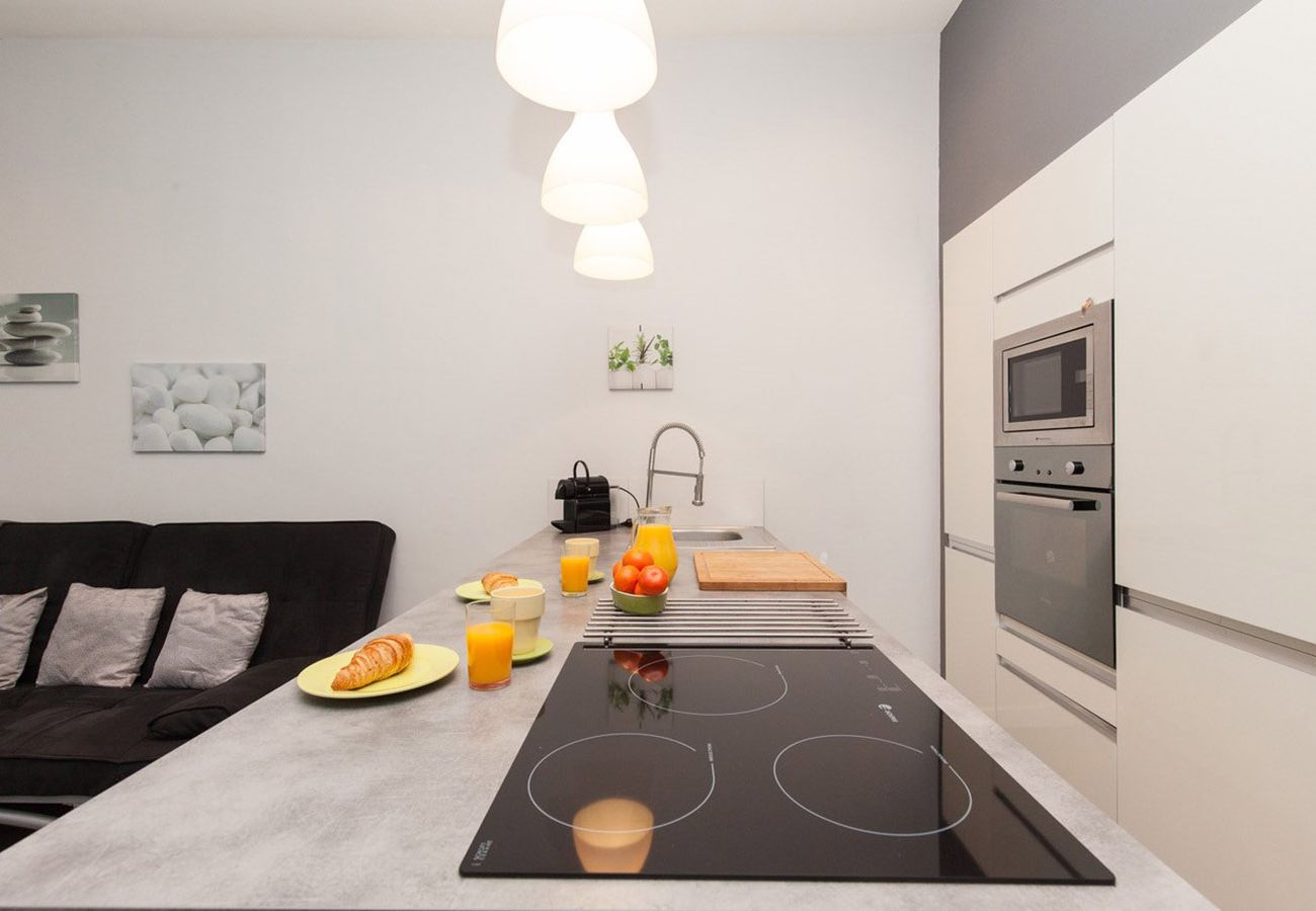 Apartment in Cannes - SUF3103 Beau 2 pièces moderne bien équippé