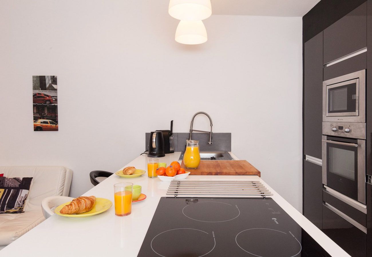 Apartment in Cannes - SUF3105 Beau 2 pièces modern bien équippé