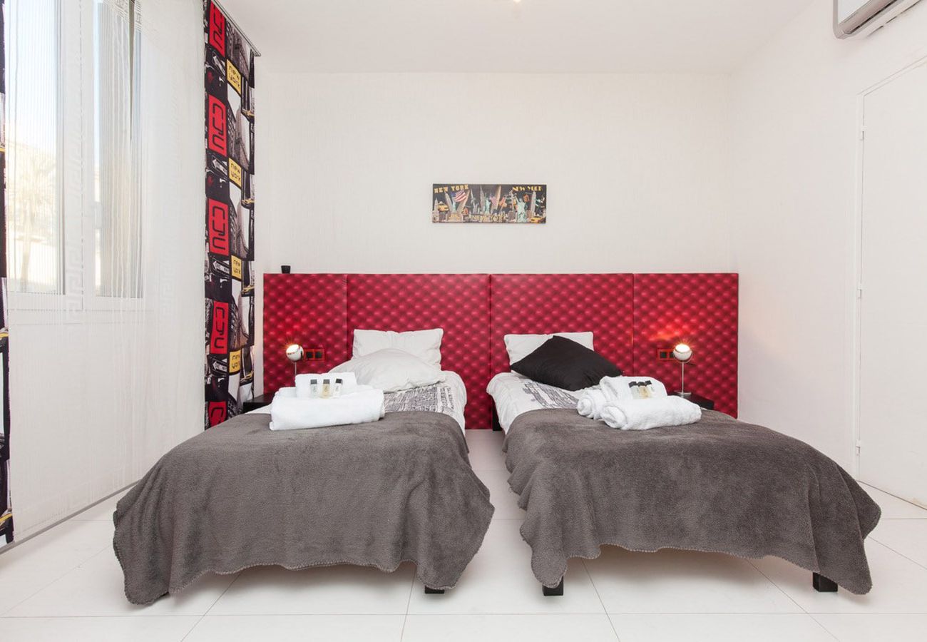 Apartment in Cannes - SUF3105 Beau 2 pièces modern bien équippé