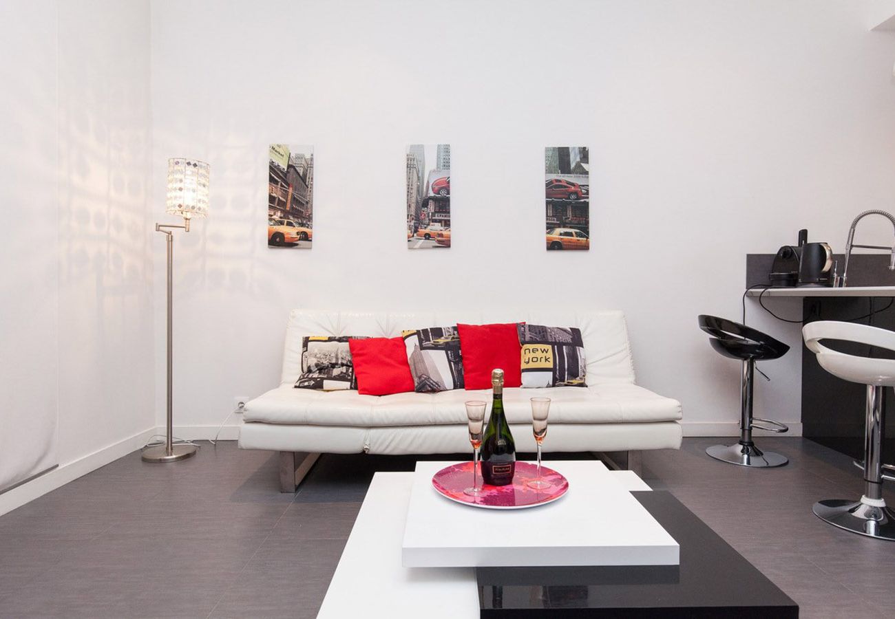 Apartment in Cannes - SUF3105 Beau 2 pièces modern bien équippé