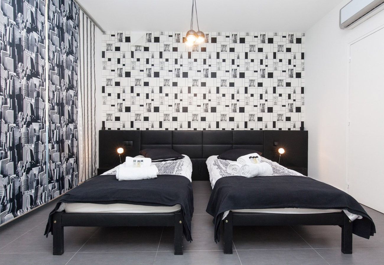 Apartment in Cannes - SUF3107 Beau 2 pièces moderne bien équippé