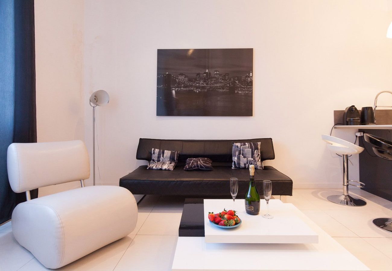 Apartment in Cannes - SUF3107 Beau 2 pièces moderne bien équippé