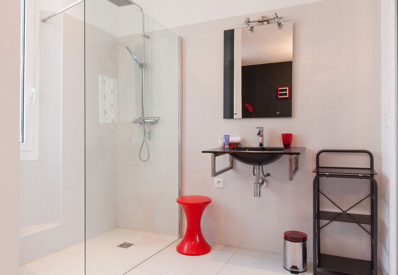 Apartment in Cannes - SUF3108 Beau 2 pièces moderne et bine équippé