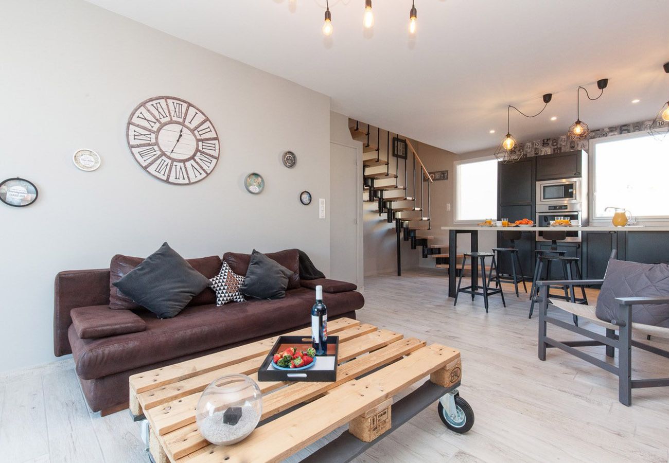 Apartment in Cannes - SUF3109  Beau 3 pièces moderne terrasse bien équip