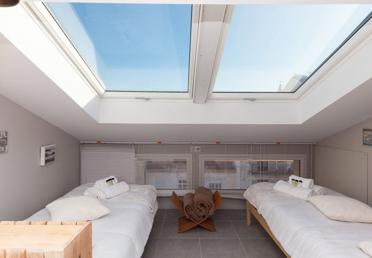 Apartment in Cannes - SUF3109  Beau 3 pièces moderne terrasse bien équip