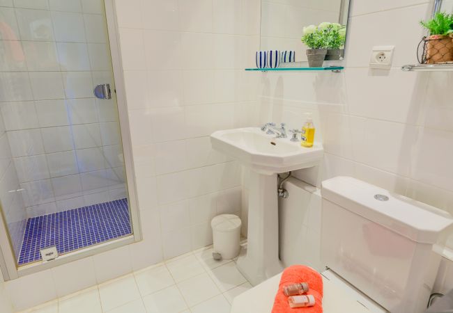 Apartment in Juan-les-Pins - LE CHATEAU DE LA PINEDE AP4198 Apartment in Juan-les-Pins - LE CHATEAU DE LA PINEDE AP4198