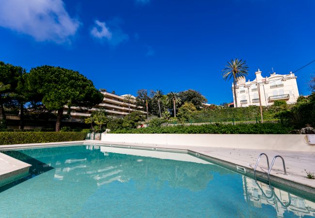 Apartment in Juan-les-Pins - LE CHATEAU DE LA PINEDE AP4198 Apartment in Juan-les-Pins - LE CHATEAU DE LA PINEDE AP4198