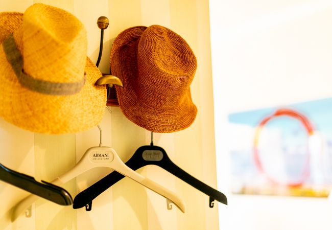 Apartment in Juan-les-Pins - LE CHATEAU DE LA PINEDE AP4198 Apartment in Juan-les-Pins - LE CHATEAU DE LA PINEDE AP4198