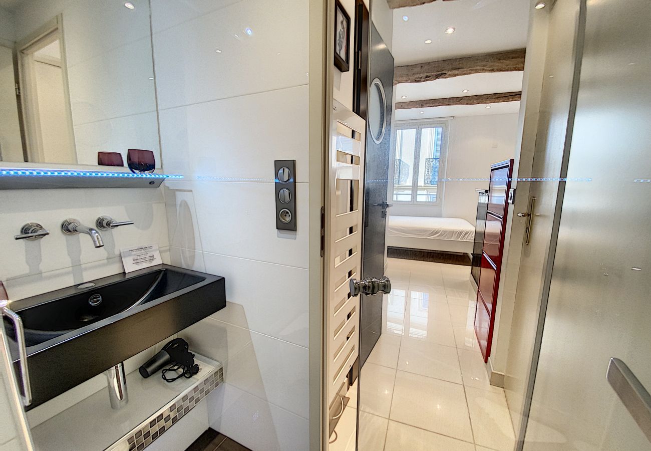 Studio in Cannes - BIA1820 Beau studio lumineux, à deux pas du Palais