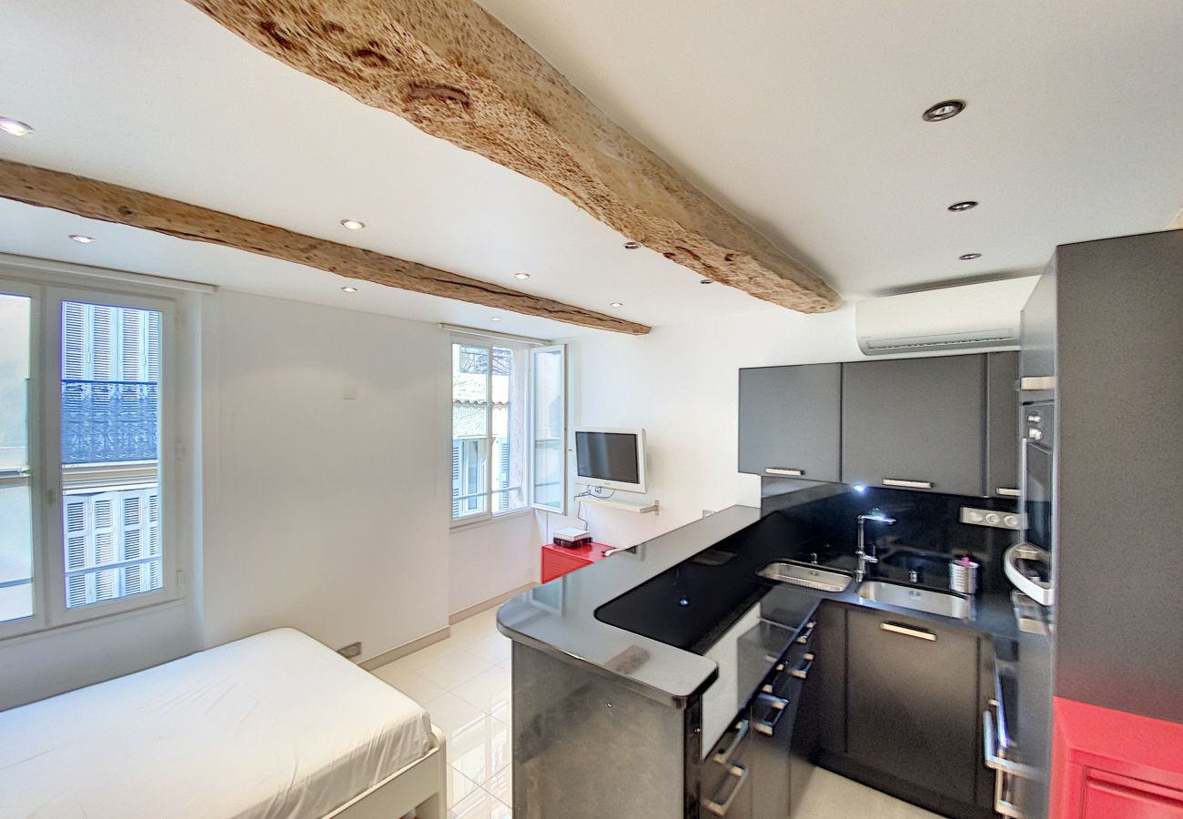 Studio in Cannes - BIA1820 Beau studio lumineux, à deux pas du Palais