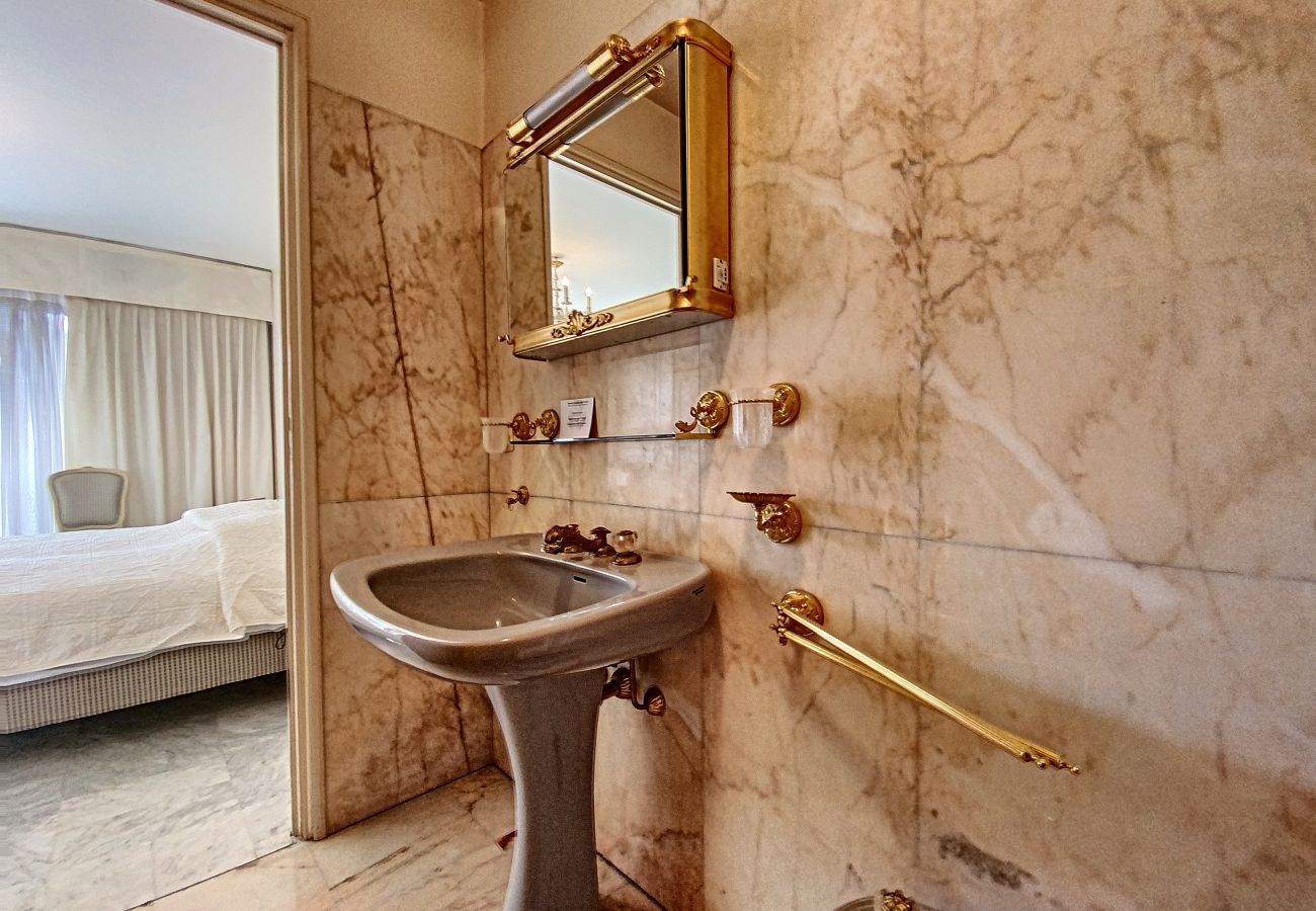 Apartment in Cannes - LAL167 / Sur Croisette vue mer