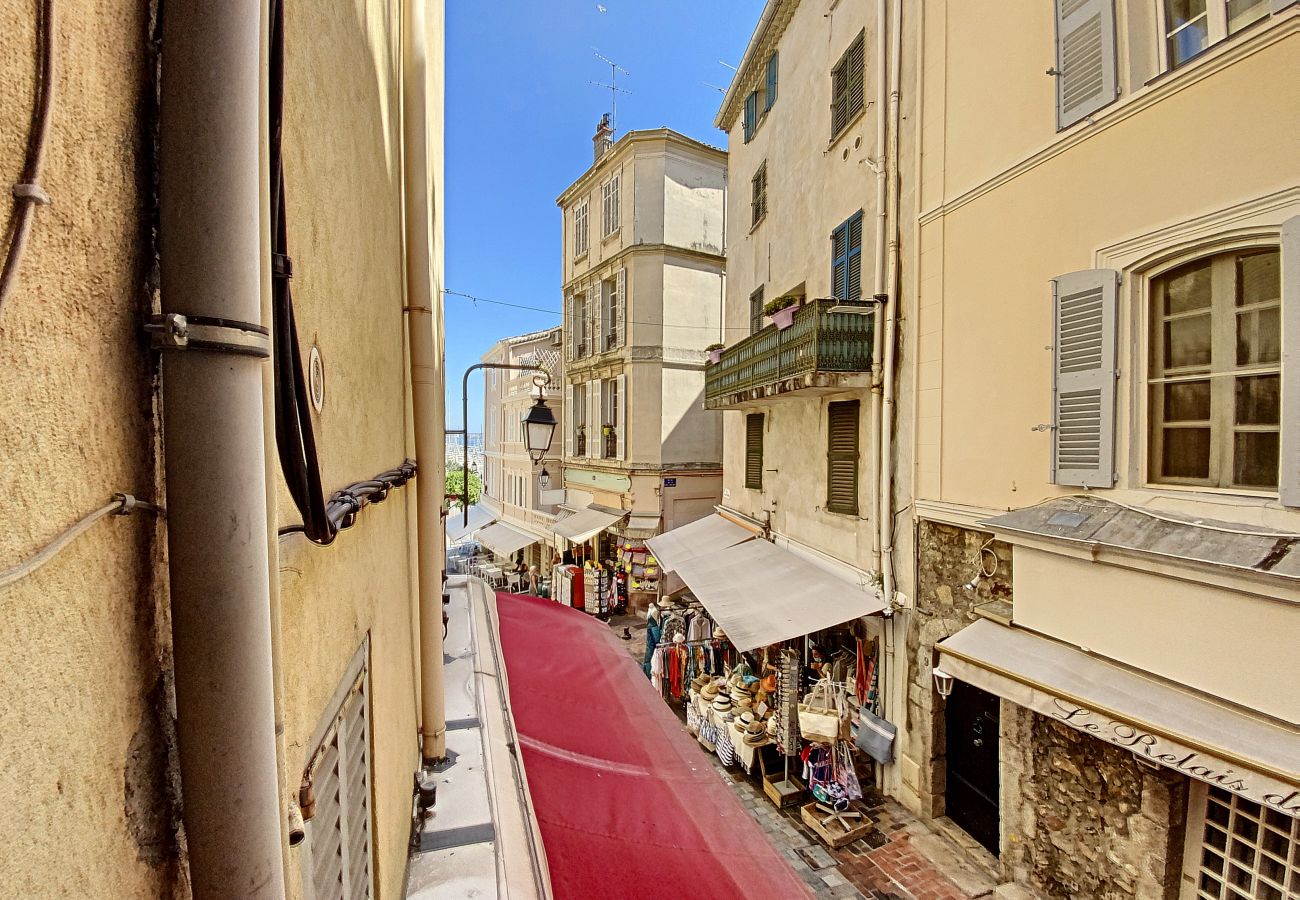 Apartment in Cannes - Saint Antoine/ MAS1410/ 2P