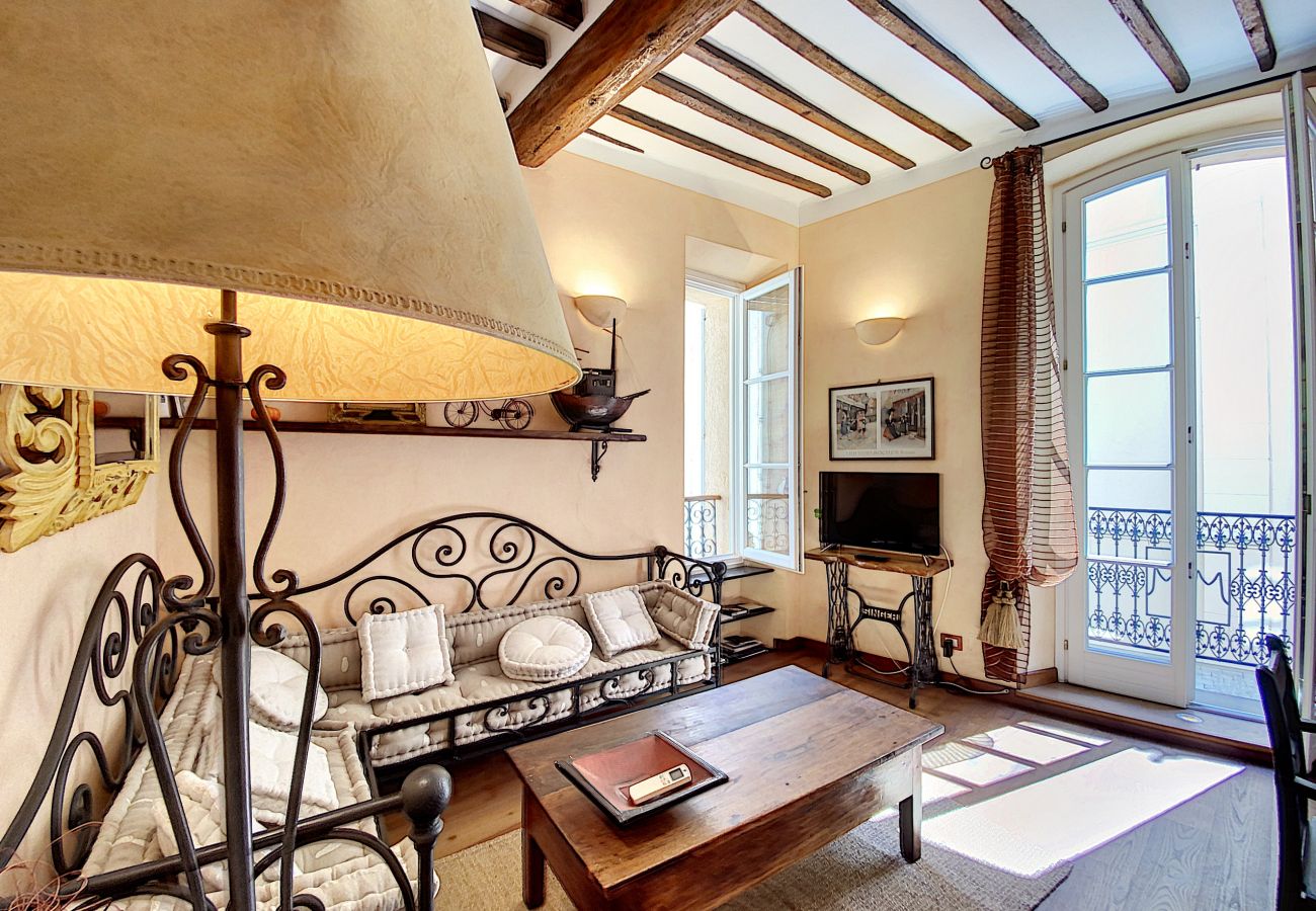 Apartment in Cannes - Saint Antoine/ MAS1411/ 3P