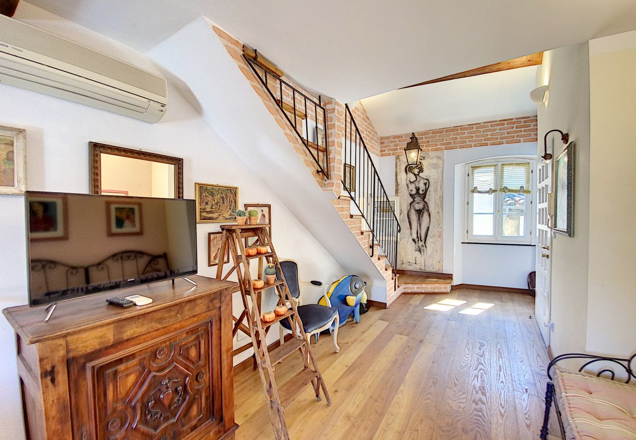 Apartment in Cannes - Saint Antoine/ MAS1412/ ST