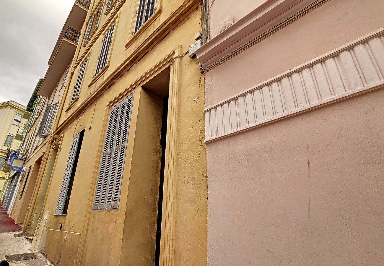 Studio in Cannes - KEG2802 / Studio proche centre,plage,terrasse