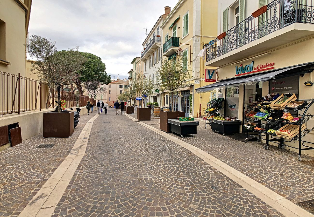 Studio in Cannes - KEG2802 / Studio proche centre,plage,terrasse