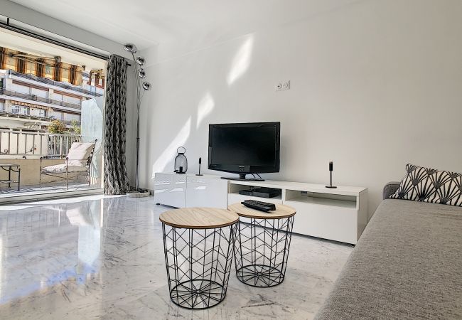 Apartment in Cannes - Splendide apt spacieux et bien situé / GAR2207