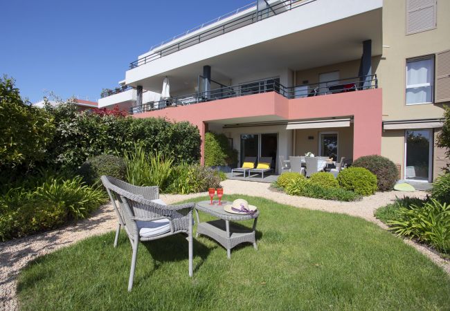 View of the garden belonging to the apartment