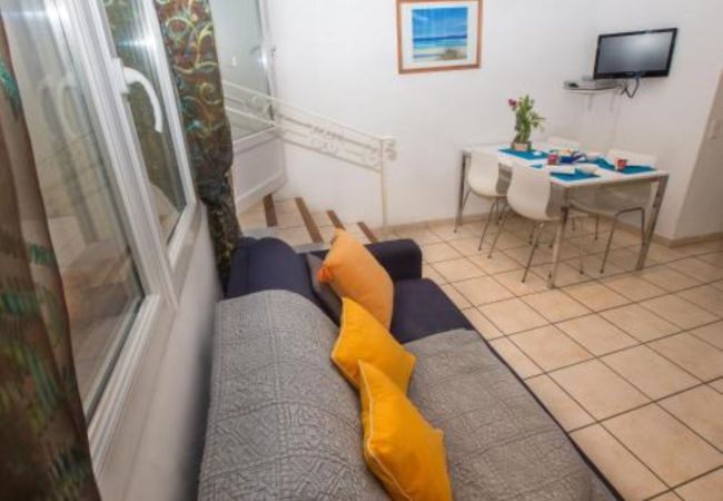 Apartment in Cannes - Apt cozy proche de toutes commodités / AUD4029