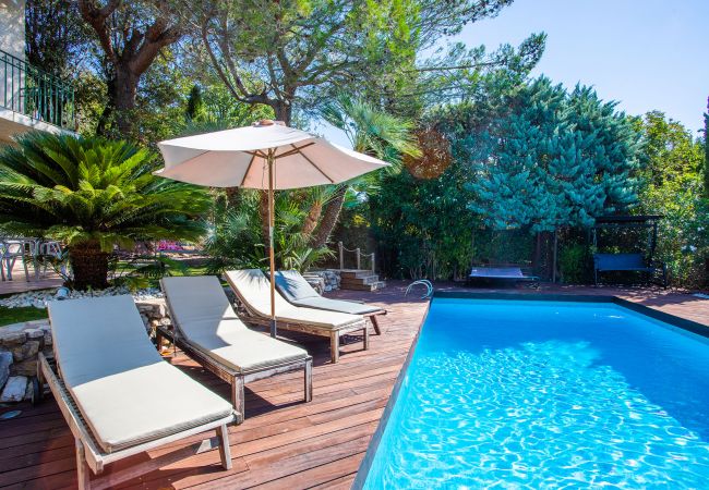 Villa in Mandelieu-la-Napoule - VILLA JUSTINE VI4239 By Riviera Holiday Homes Villa in Mandelieu-la-Napoule - VILLA JUSTINE VI4239 By Riviera Holiday Homes
