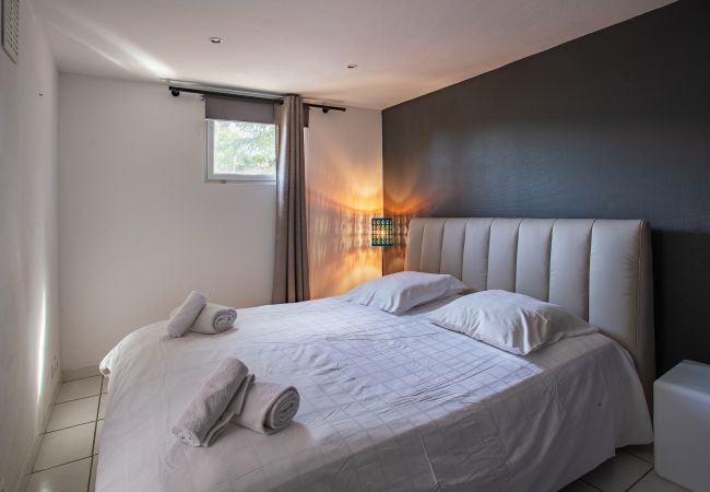 Villa in Mandelieu-la-Napoule - VILLA JUSTINE VI4239 By Riviera Holiday Homes Villa in Mandelieu-la-Napoule - VILLA JUSTINE VI4239 By Riviera Holiday Homes