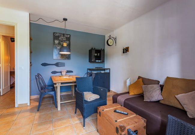 Villa in Mandelieu-la-Napoule - VILLA JUSTINE VI4239 By Riviera Holiday Homes Villa in Mandelieu-la-Napoule - VILLA JUSTINE VI4239 By Riviera Holiday Homes