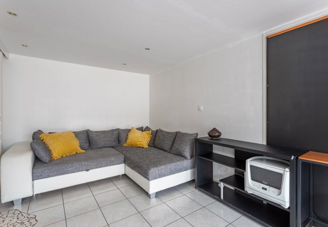 Villa in Mandelieu-la-Napoule - VILLA JUSTINE VI4239 By Riviera Holiday Homes Villa in Mandelieu-la-Napoule - VILLA JUSTINE VI4239 By Riviera Holiday Homes