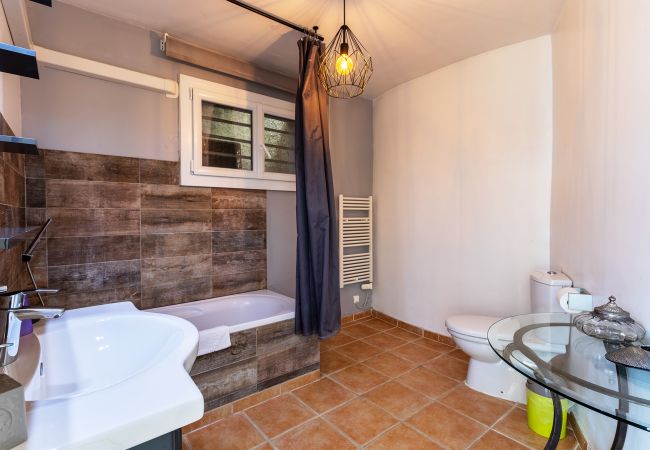 Villa in Mandelieu-la-Napoule - VILLA JUSTINE VI4239 By Riviera Holiday Homes Villa in Mandelieu-la-Napoule - VILLA JUSTINE VI4239 By Riviera Holiday Homes
