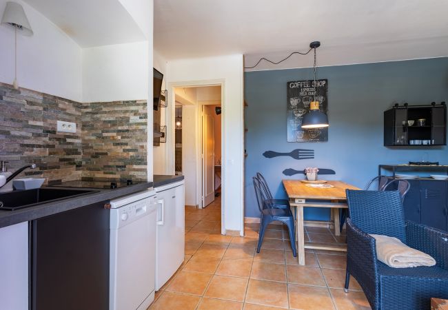 Villa in Mandelieu-la-Napoule - VILLA JUSTINE VI4239 By Riviera Holiday Homes Villa in Mandelieu-la-Napoule - VILLA JUSTINE VI4239 By Riviera Holiday Homes