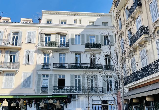 Apartment in Cannes - Incomparable 4 pièces Port / GAZ5213