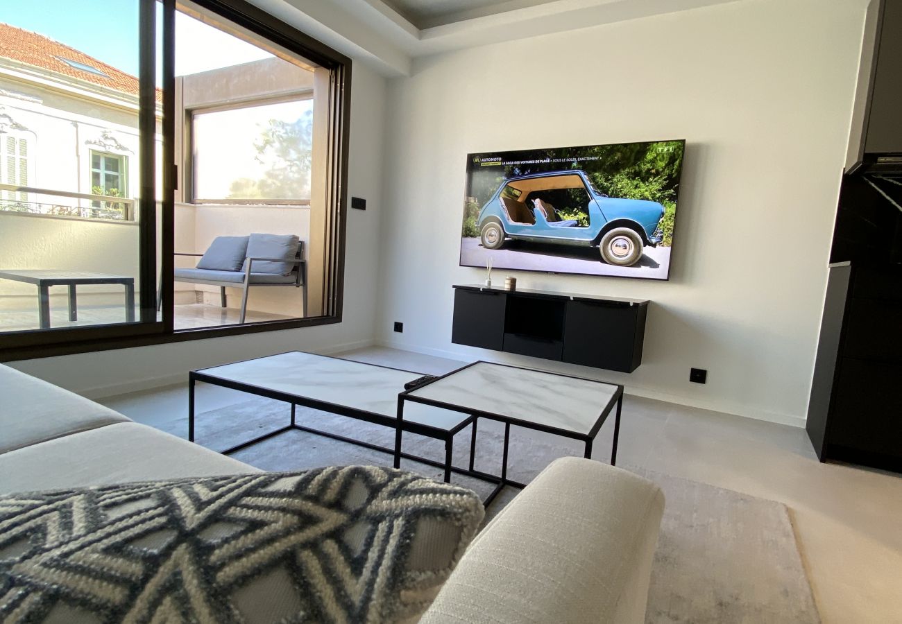 Studio in Cannes - DAV509 / Lumineux 2 pièces terrasse Gray D'Albion