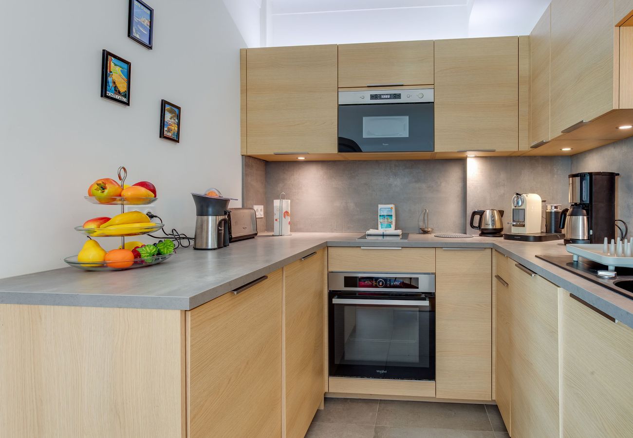 Apartment in Villefranche-sur-Mer - Terrace on the Bay 2 AP4243 by Riviera Holiday Hom