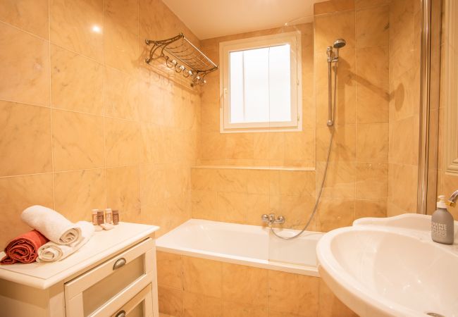Apartment in Nice - LE FOCH AP4244 By Riviera Holiday Homes Apartment in Nice - LE FOCH AP4244 By Riviera Holiday Homes