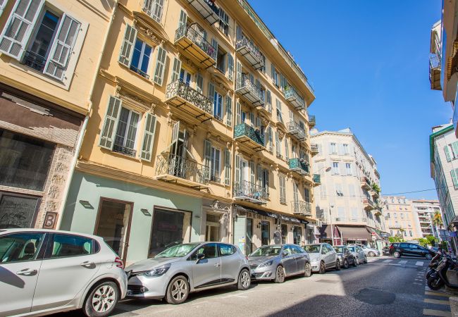 Apartment in Nice - LE FOCH AP4244 By Riviera Holiday Homes Apartment in Nice - LE FOCH AP4244 By Riviera Holiday Homes